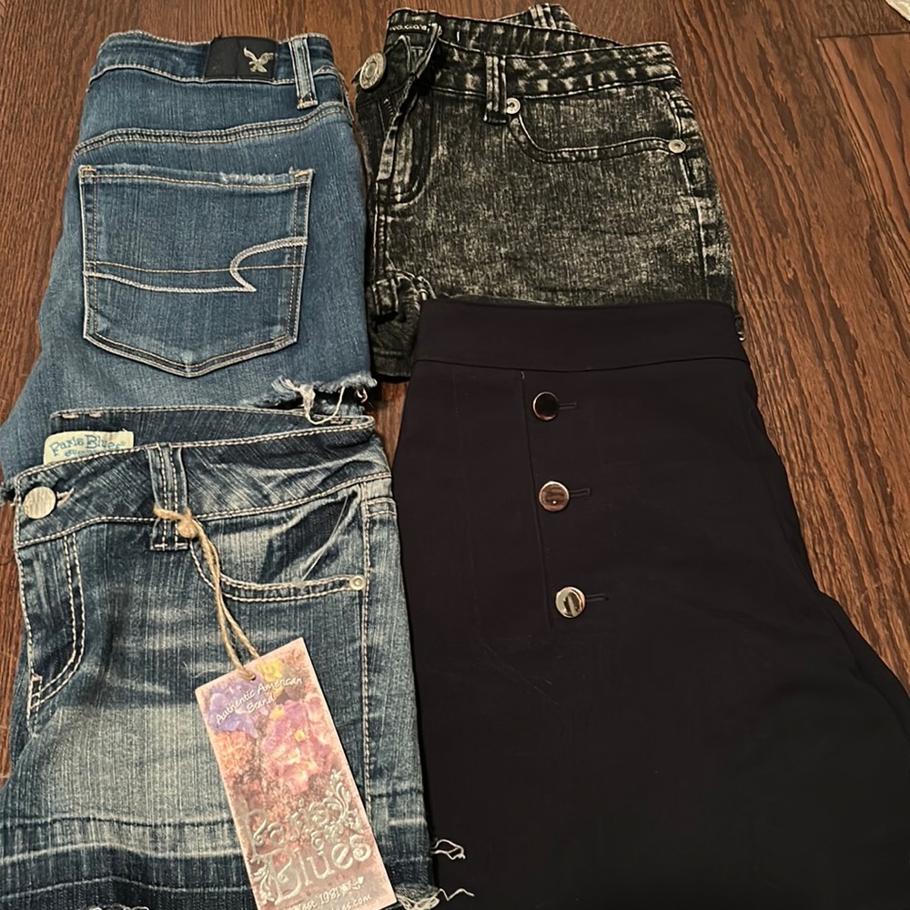 Women's bundle #6 7 pairs of shorts!